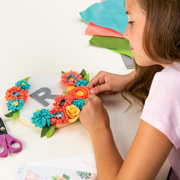 girls craft set